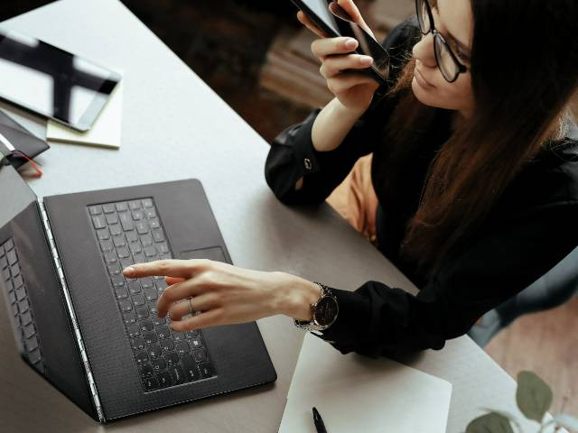 Comment se former pour devenir assistant(e) de gestion